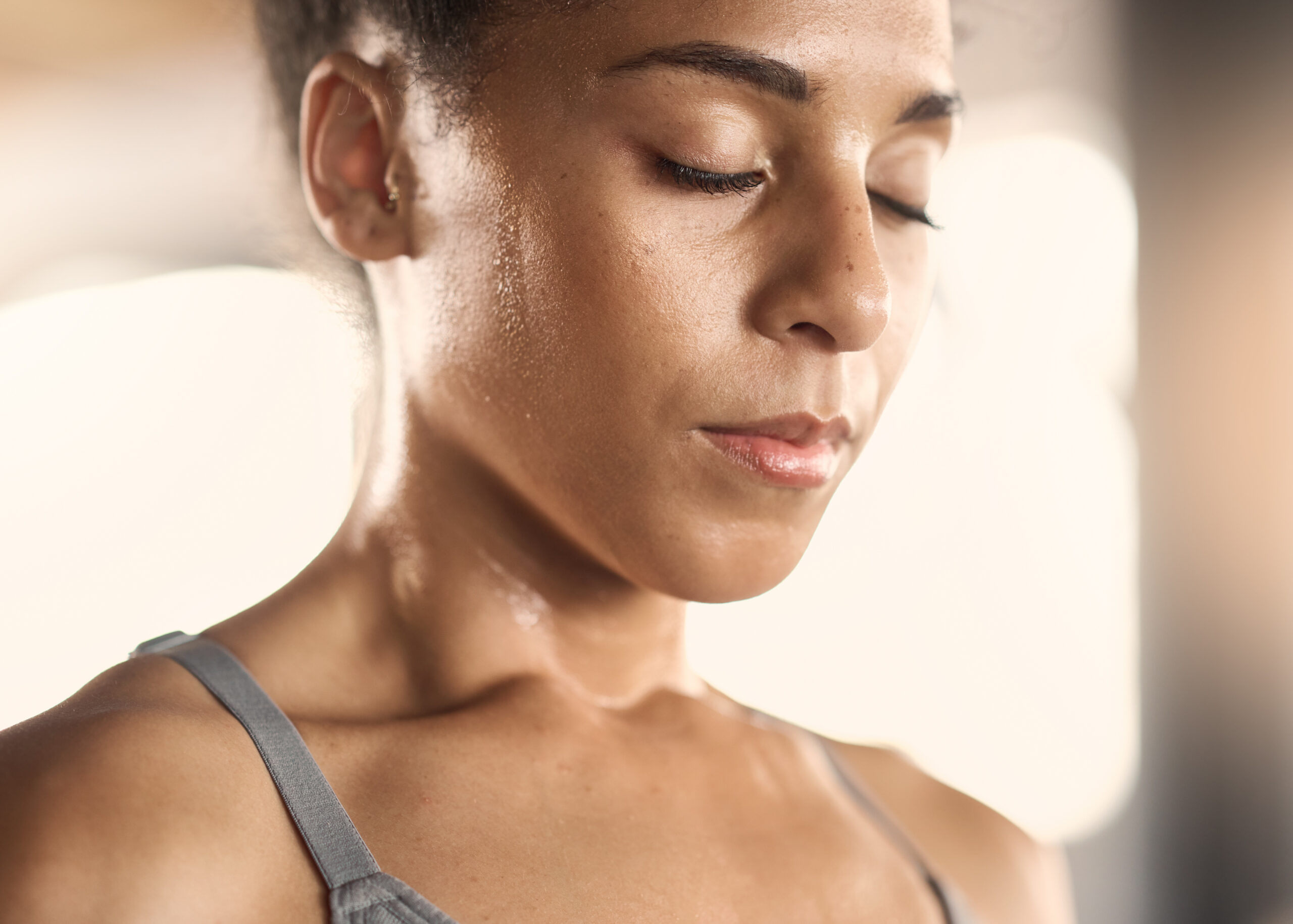 woman-tired-face-and-sweating-in-gym-workout-tra-2025-04-06-07-42-47-utc